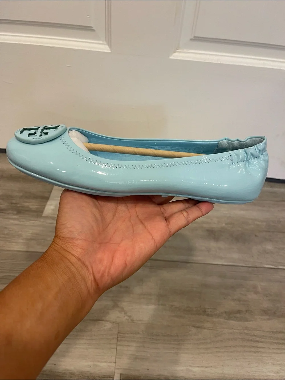 Tory Burch Minnie Travel Ballet Flats Size 7 Island Blue Patent Leather NIB